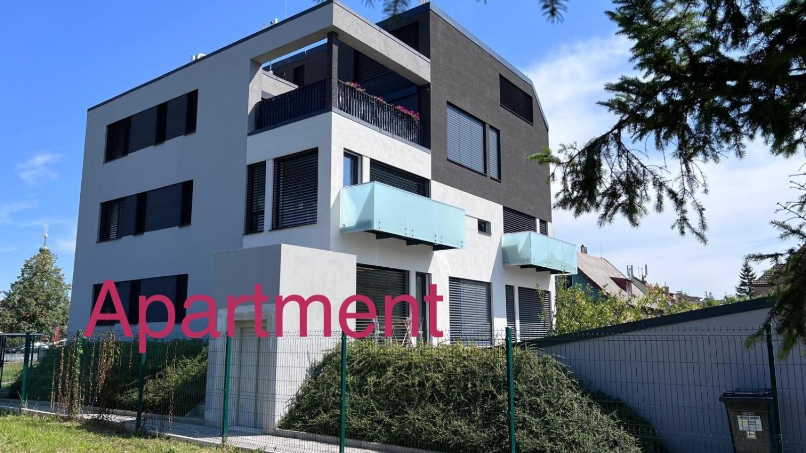 Apartment Modern Close To Tram And Airport, Free Parking Prag